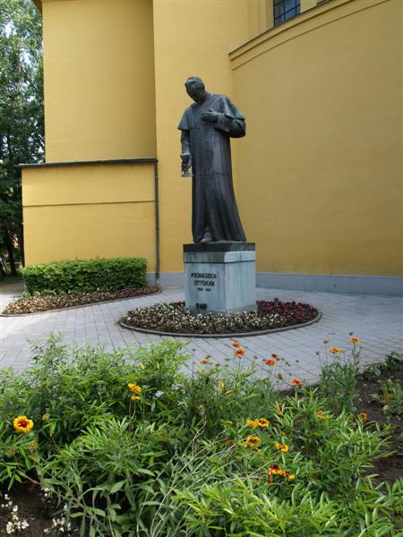 Prohászka szobor